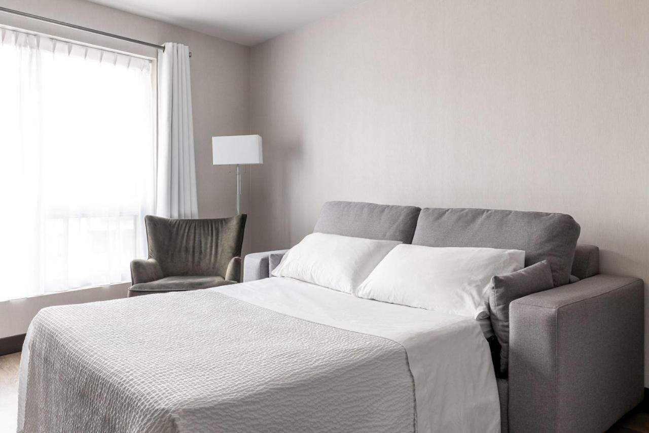 Four Points By Sheraton Levis Convention Centre Ngoại thất bức ảnh