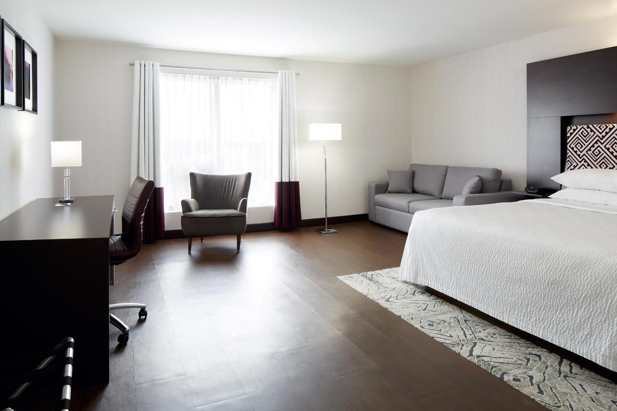Four Points By Sheraton Levis Convention Centre Ngoại thất bức ảnh